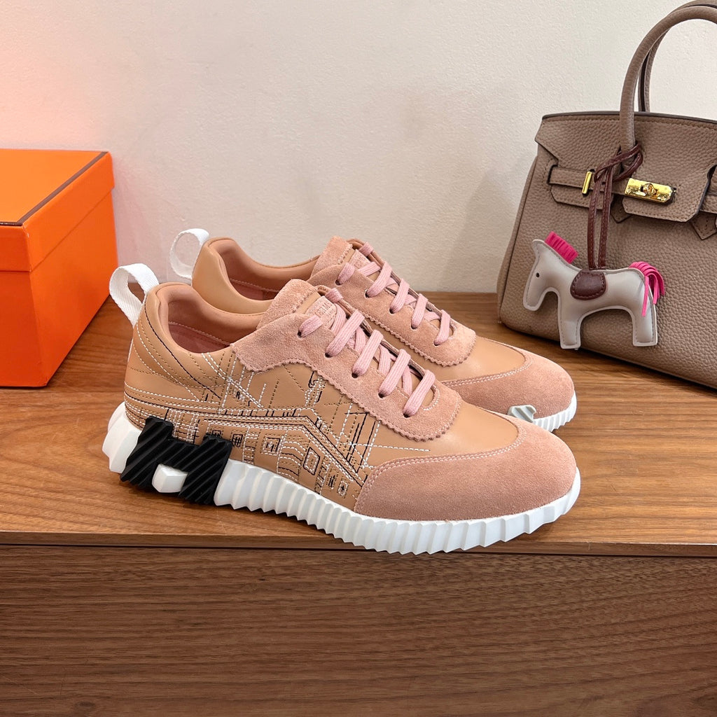 Hermes unisex sneakers in light pink suede with pink laces and white rubber outsole