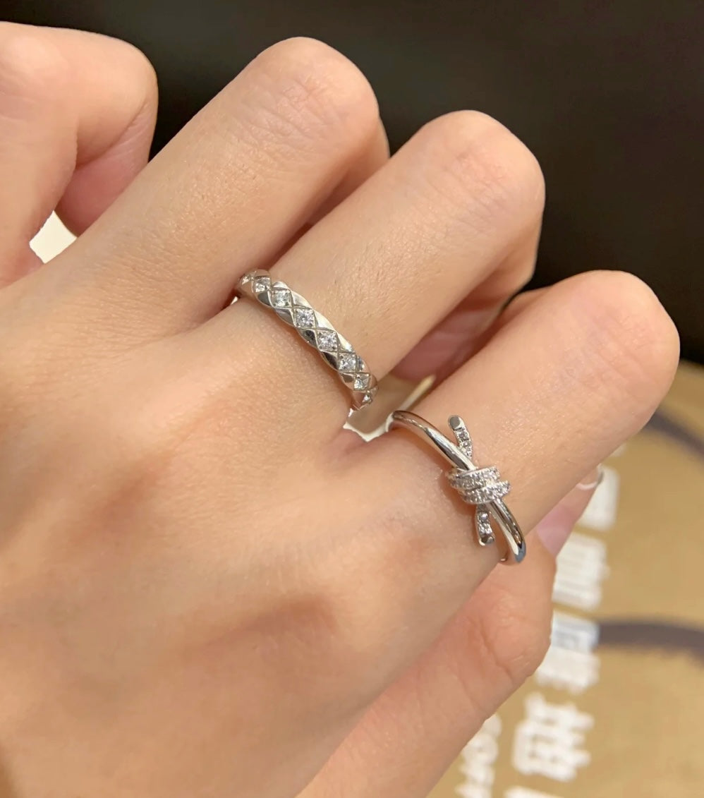 Silver oval pavé ring with dangling charm bracelet