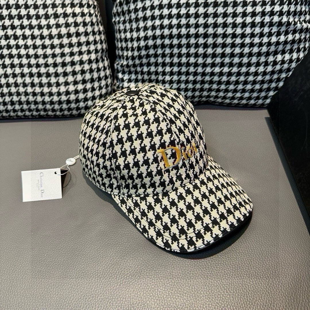 Houndstooth baseball cap with embroidered Dior logo and curved brim