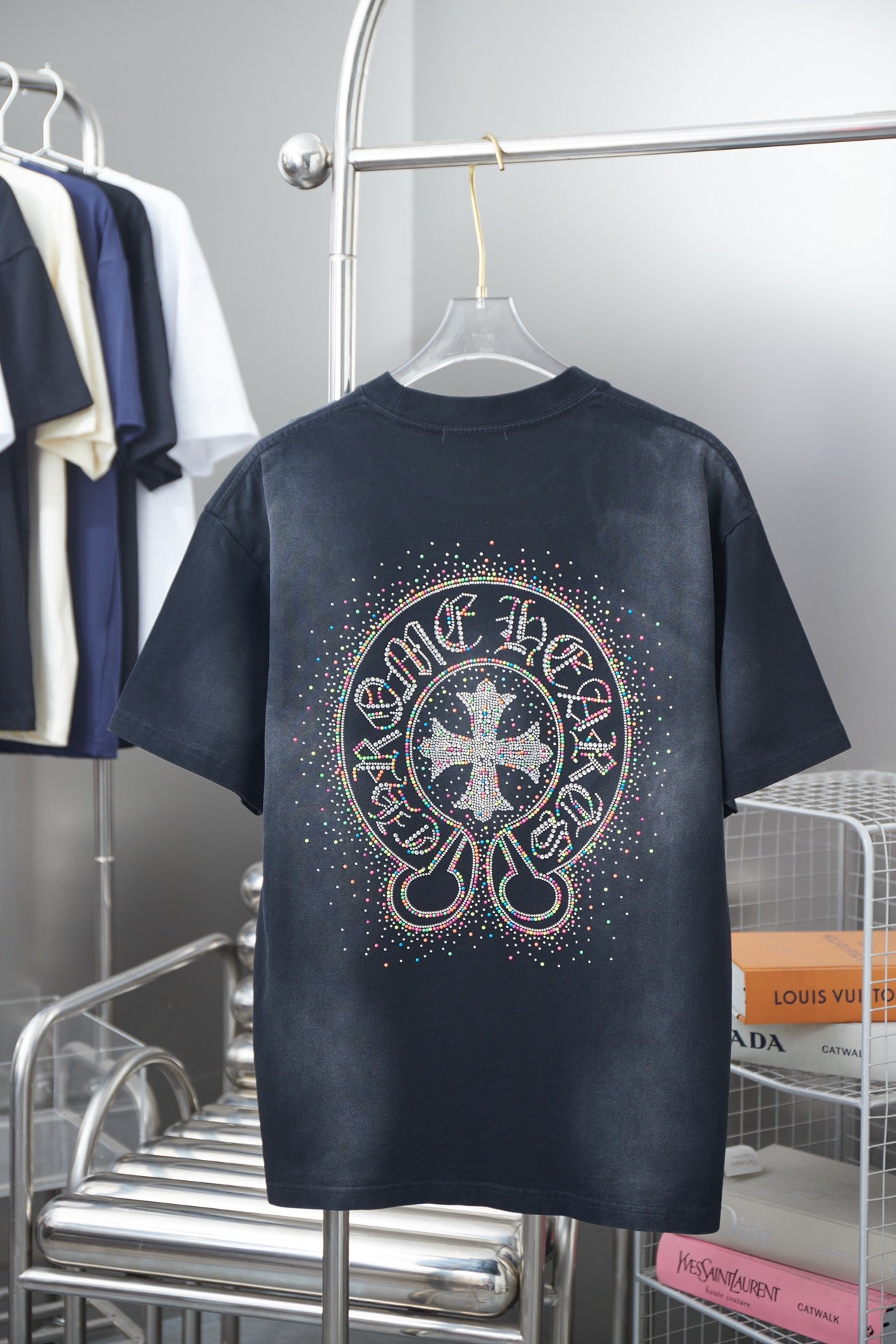 Navy short-sleeve T-shirt with large circular multicolor rhinestone back graphic