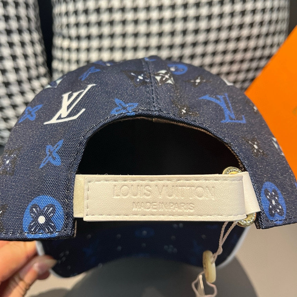 Louis Vuitton navy baseball cap interior front label patch