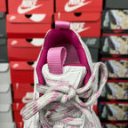 Purple-pink collar with Balenciaga label on white lace-up sneakers
