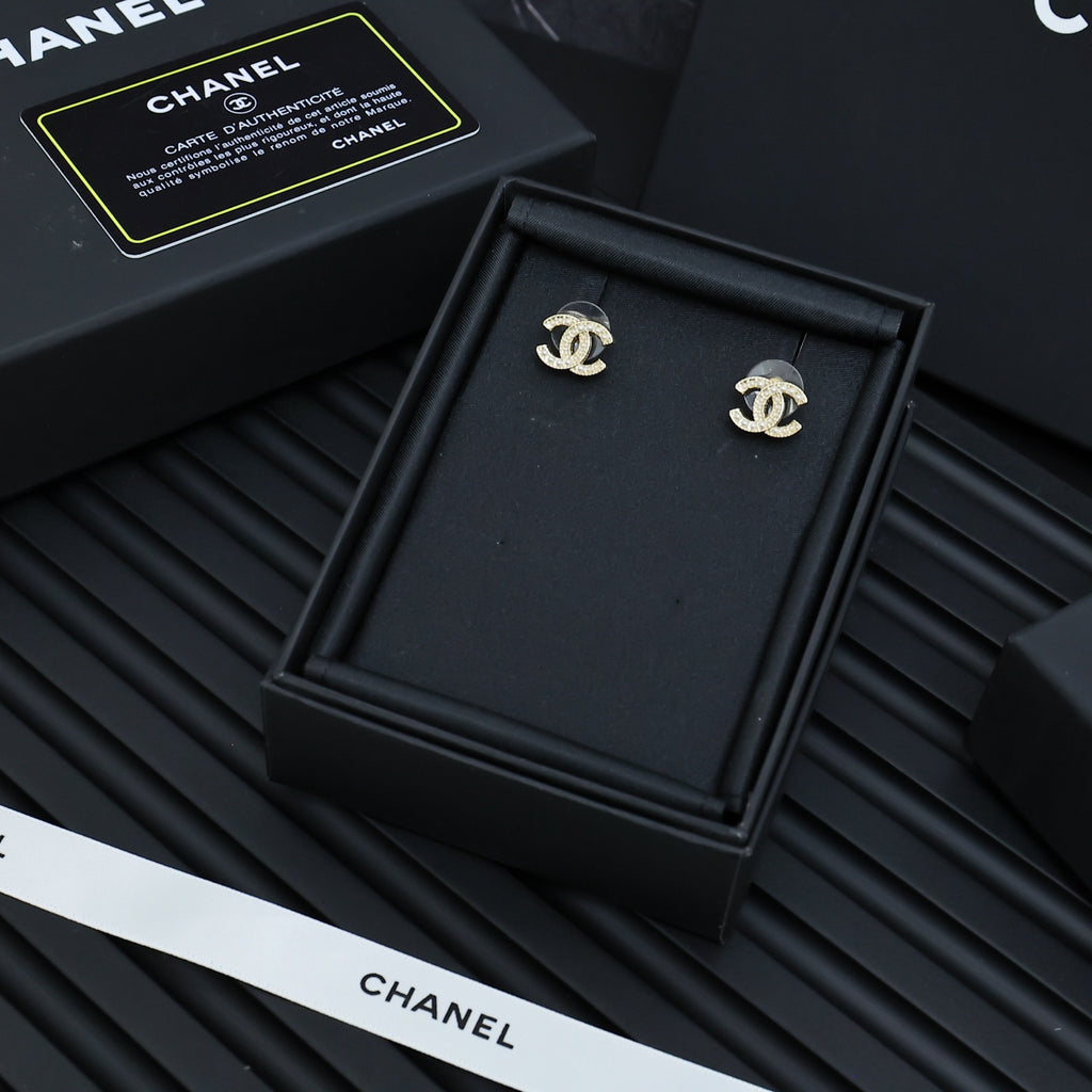 Chanel CC stud earrings in gift box