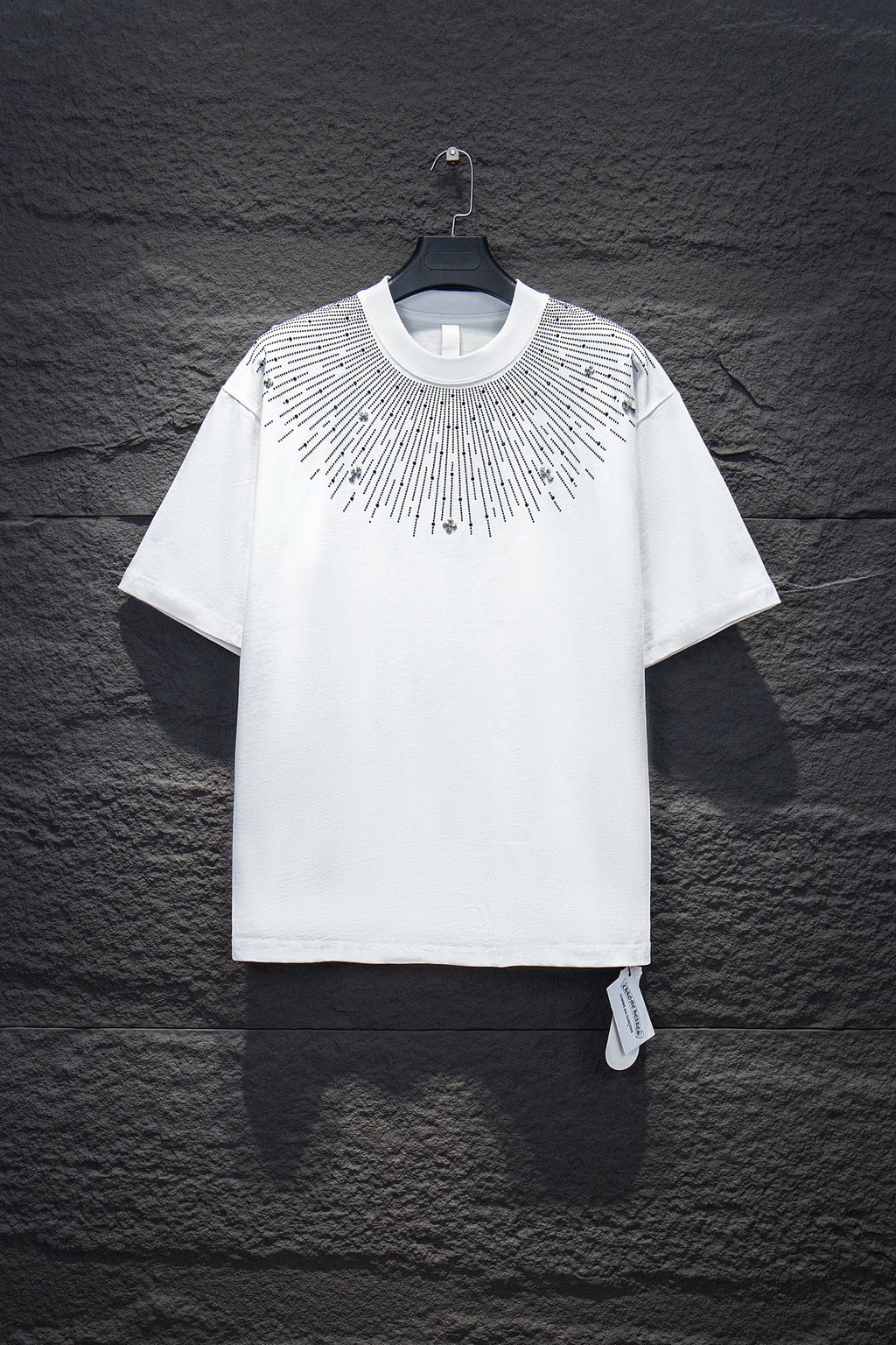 White short-sleeve T-shirt with beaded starburst and rhinestone cross detail