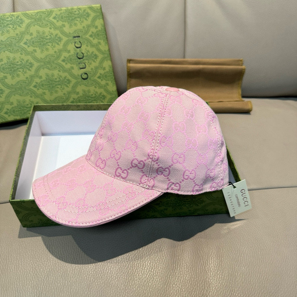 Gucci cap, light pink GG monogram baseball style with curved brim and side tag
