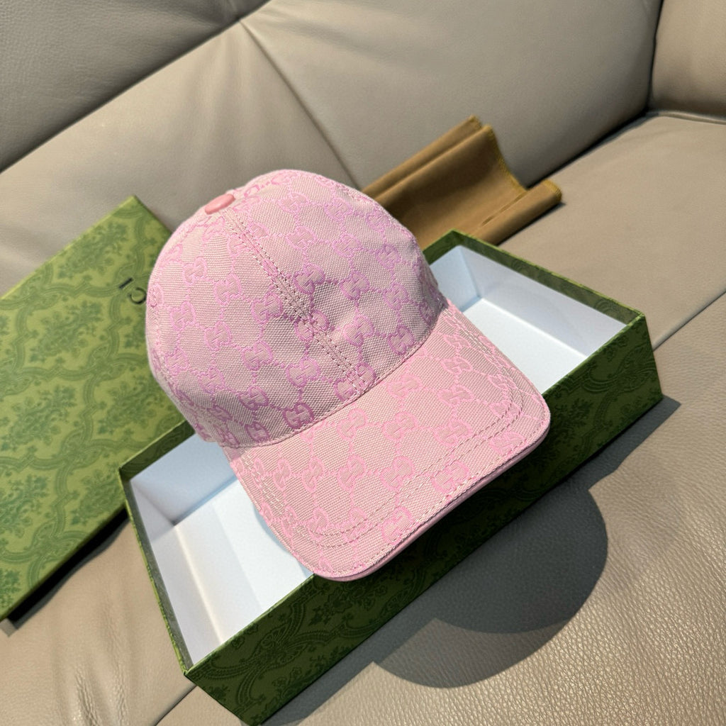 Gucci cap in light pink with allover GG monogram pattern and curved brim