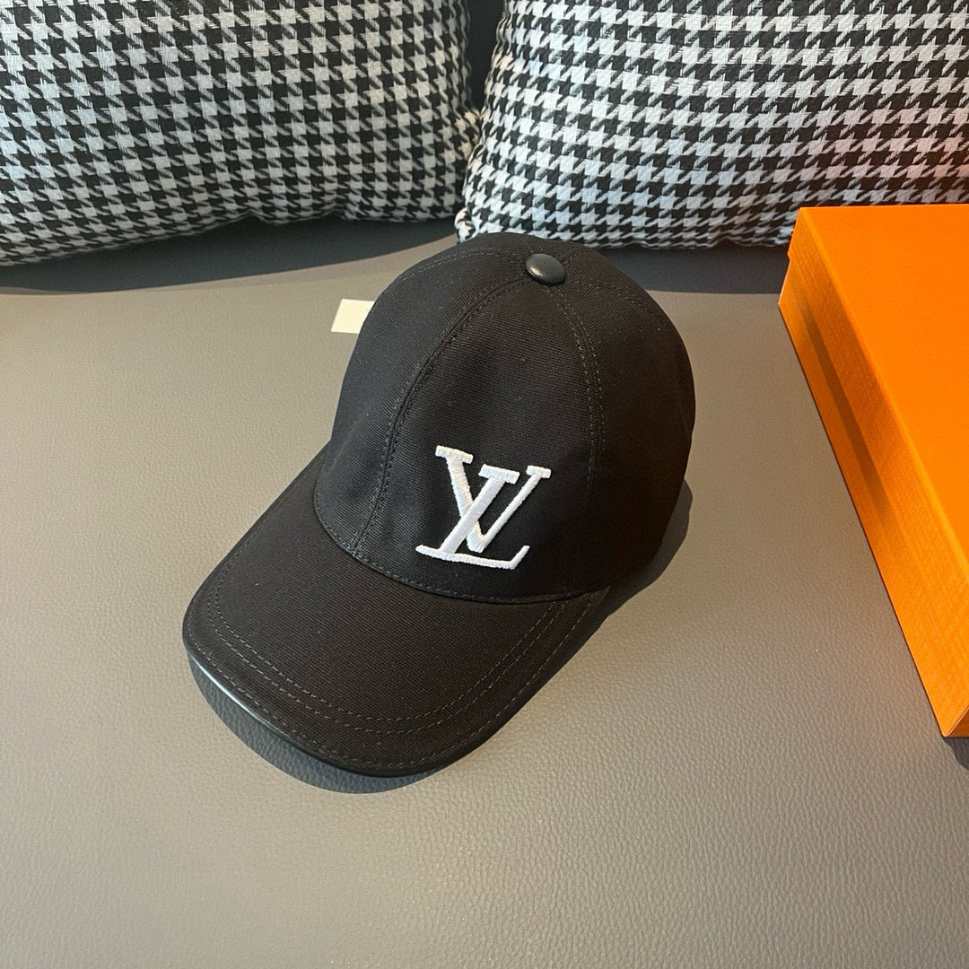 Black baseball cap with Louis Vuitton LV monogram and top button