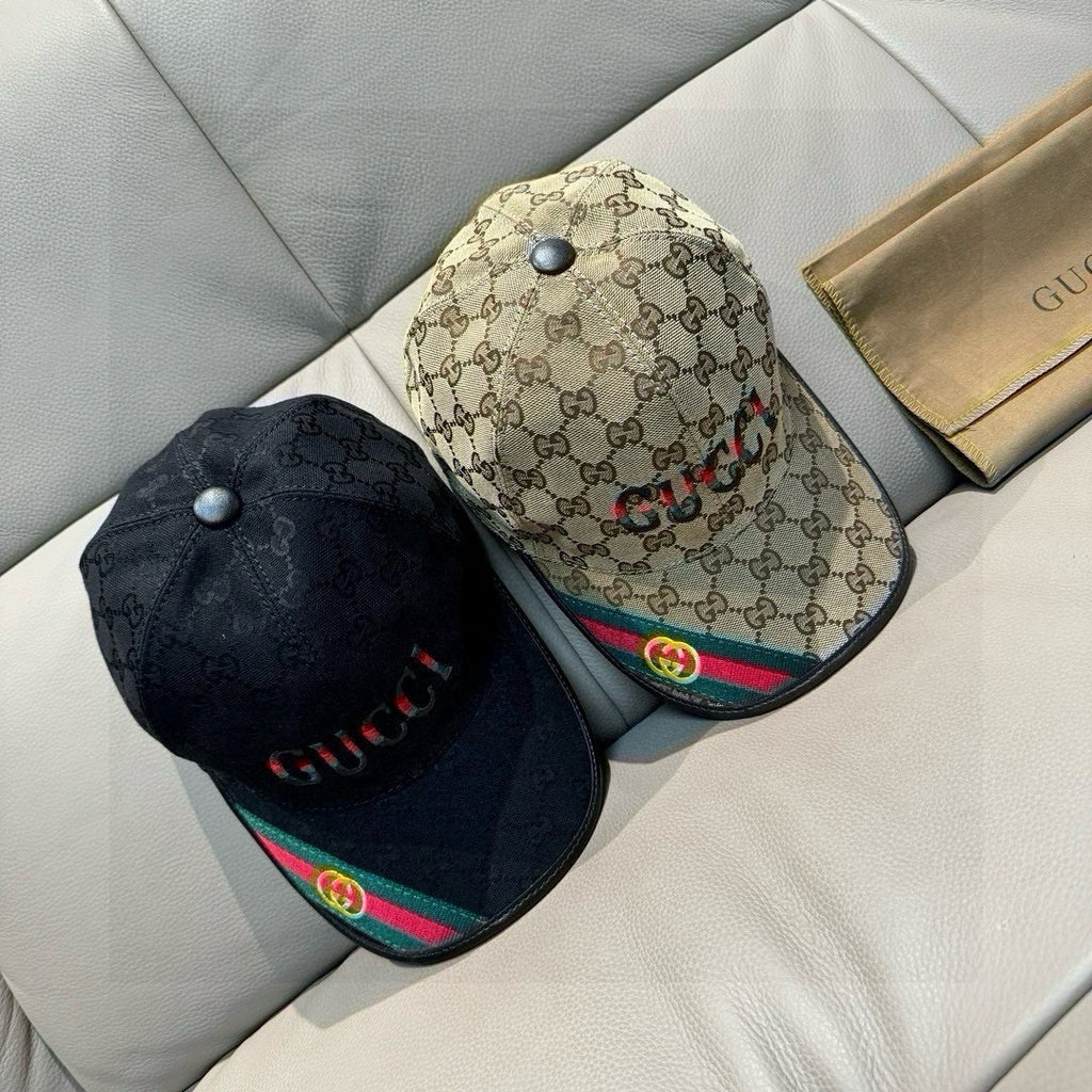 Gucci baseball cap set: beige GG with Web brim and black cap with red stitching