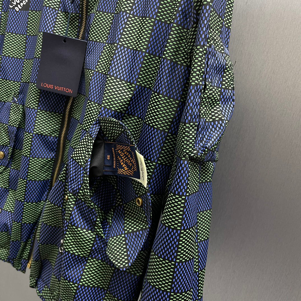 Checked jacket sleeve with drawcord hem and branded side pocket tag