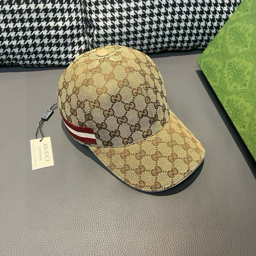 Baseball cap in tan GG canvas with red-and-white stripe detail on side