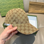 Gucci GG baseball cap in beige with side profile and curved brim
