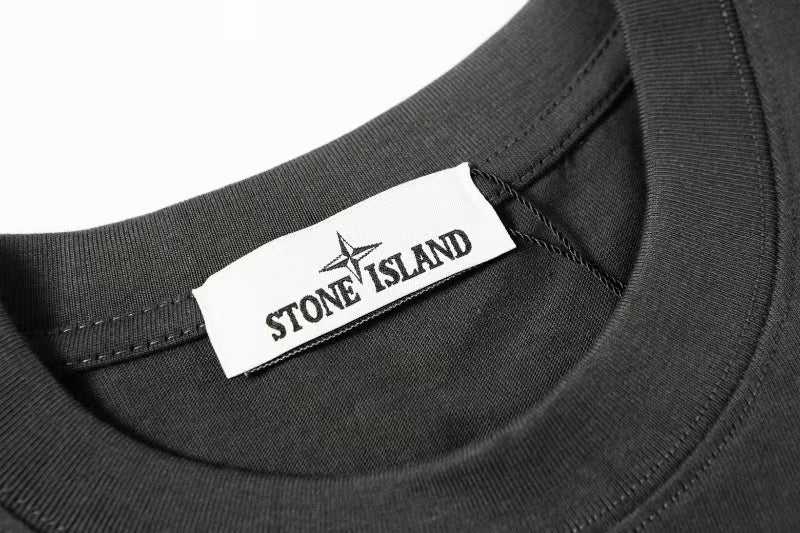 Stone Island T-shirt neckline with fabric label at collar