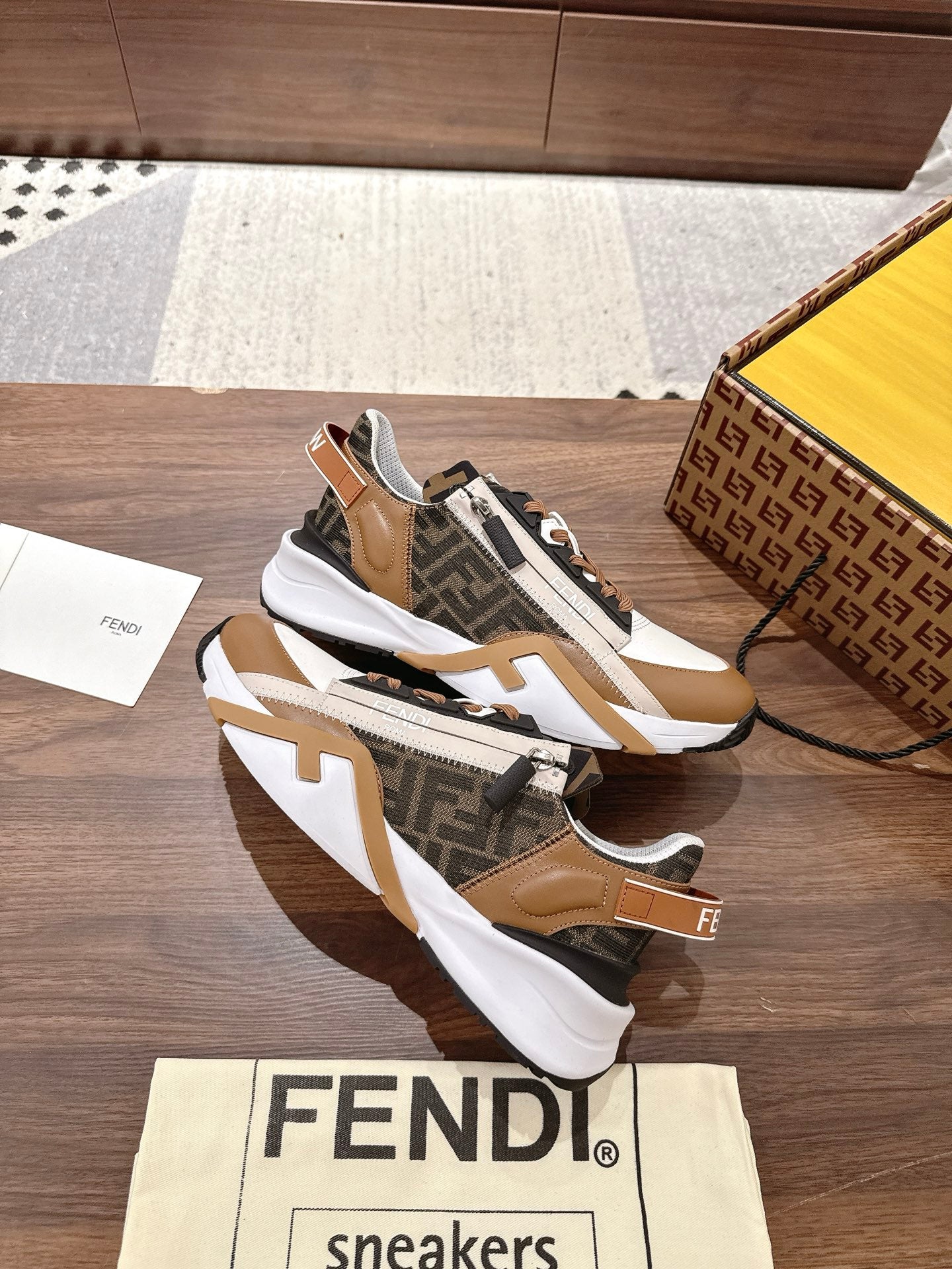 Luxury Shoes Fendi Unisex