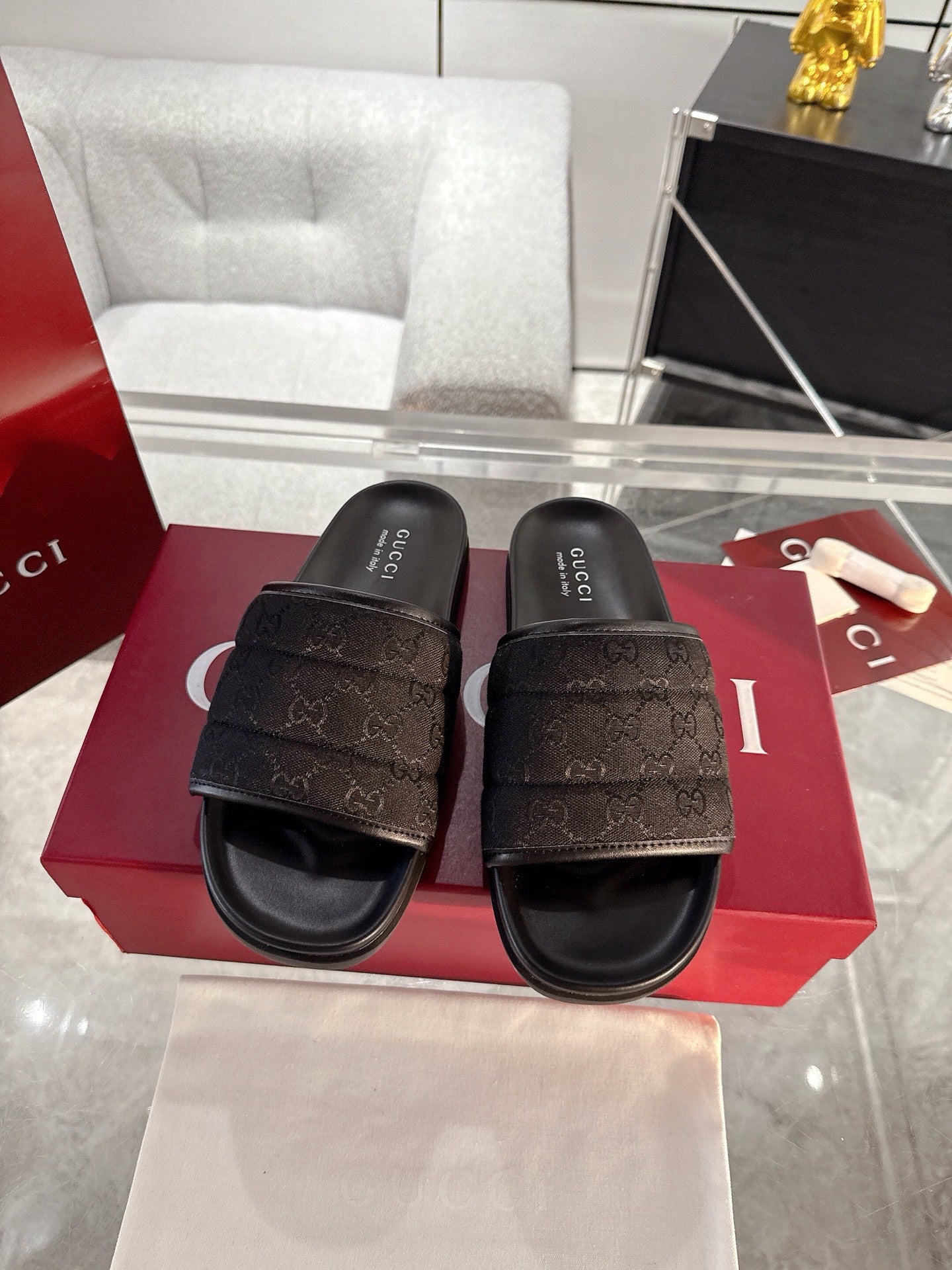 Luxury Shoes Gucci Sandals