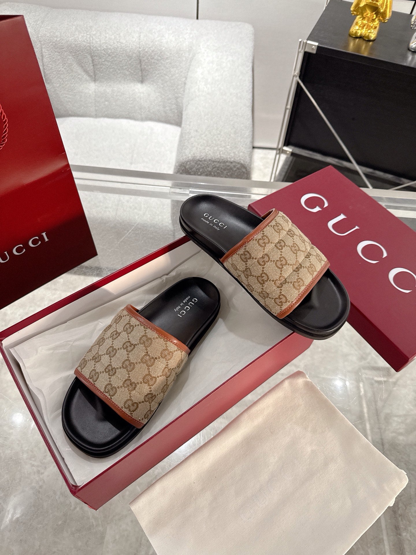 Luxury Shoes Gucci Sandals