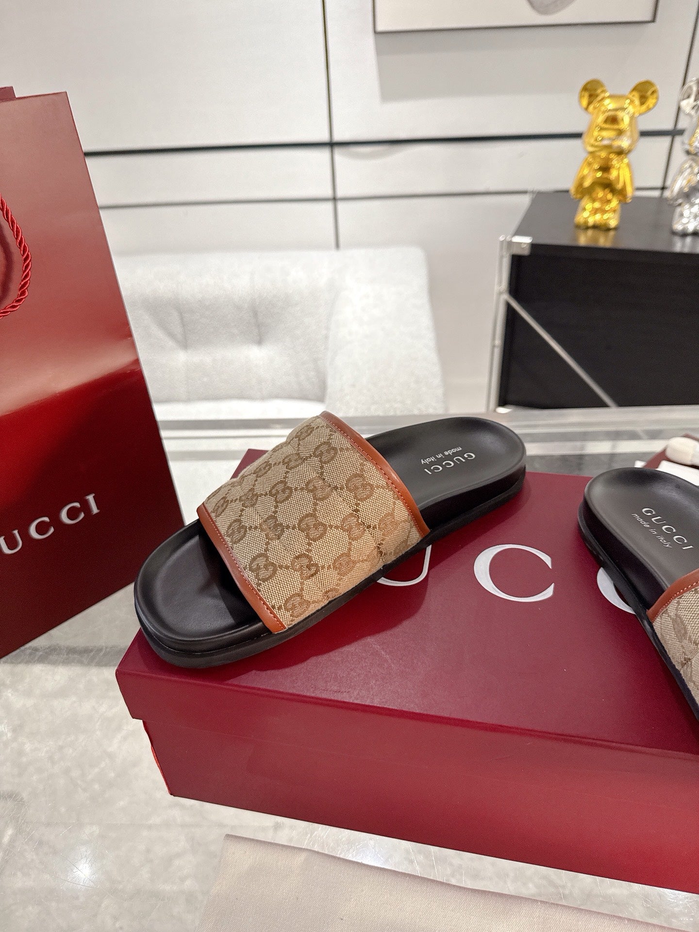 Luxury Shoes Gucci Sandals