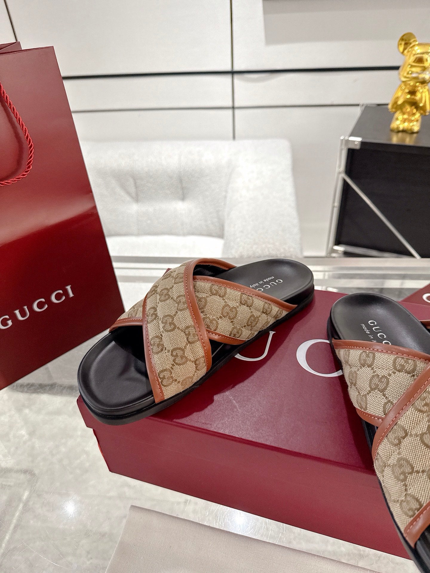 Luxury Shoes Gucci Sandals