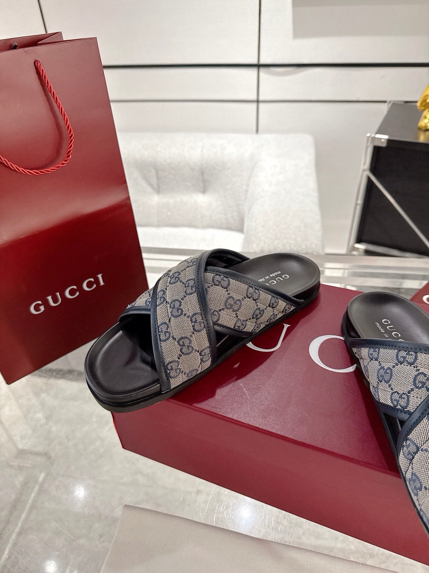 Luxury Shoes Gucci Sandals