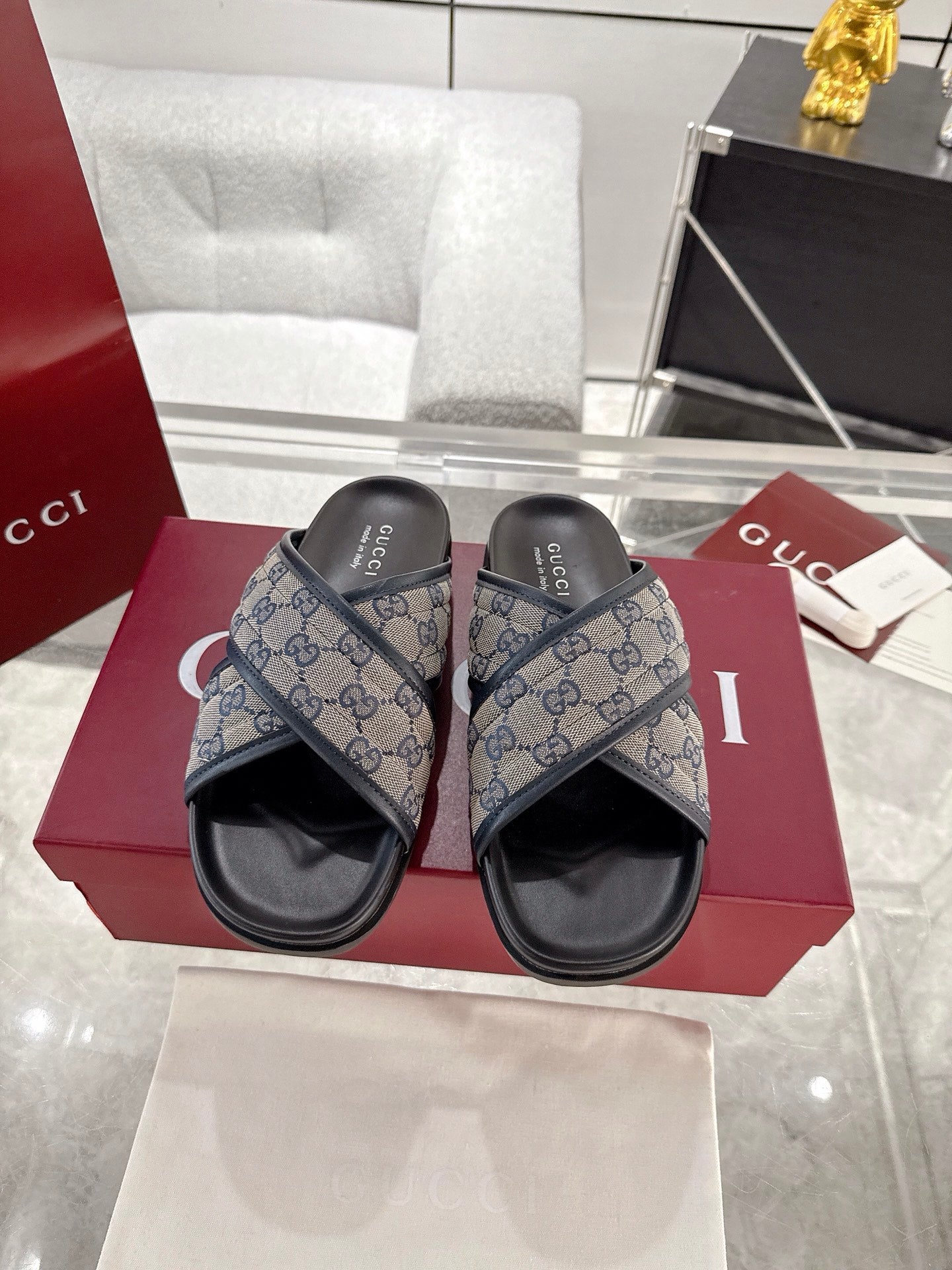 Luxury Shoes Gucci Sandals