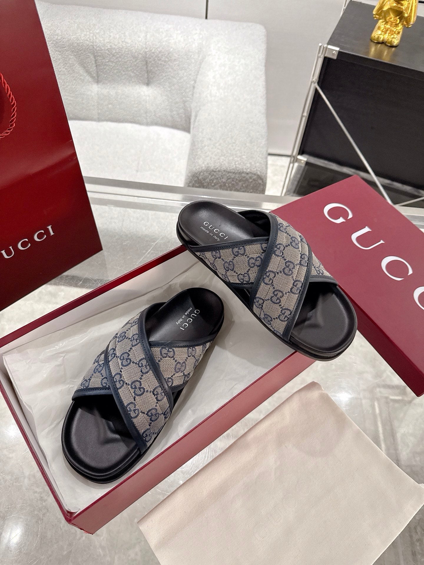 Luxury Shoes Gucci Sandals