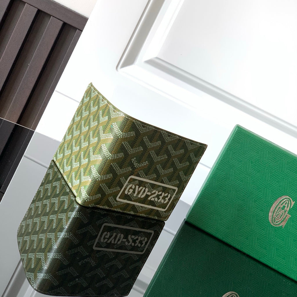 Green Goyard small bag with front flap and monogram pattern