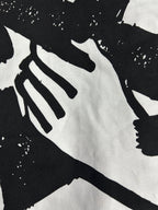 Off White T-shirt off-white with close-up black arrow and striped graphic