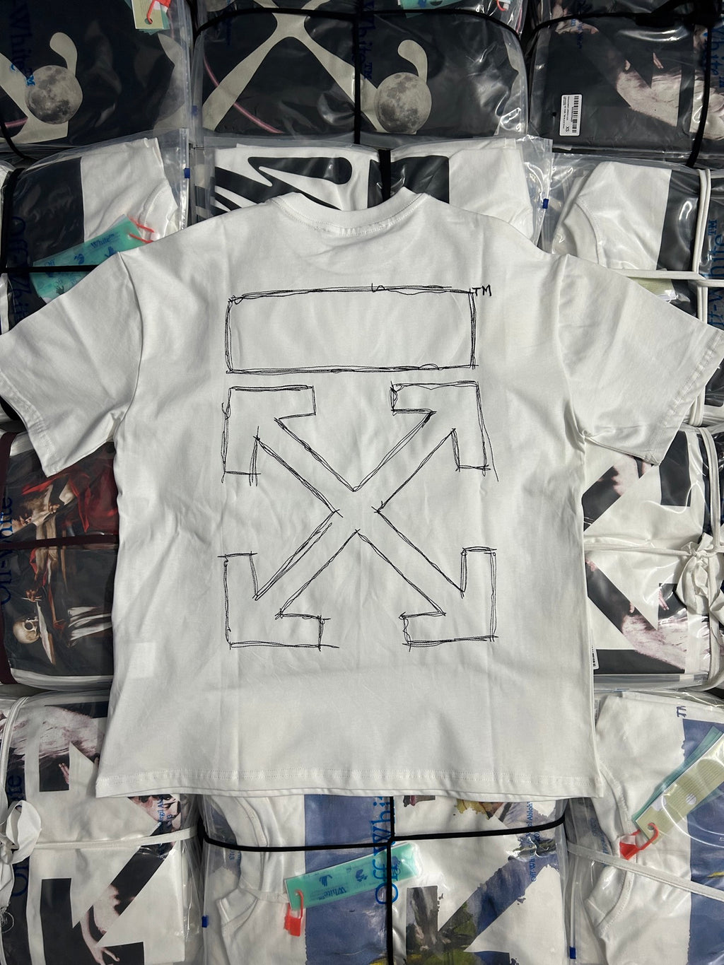 Off-White off-white T-shirt with large black star-like X graphic