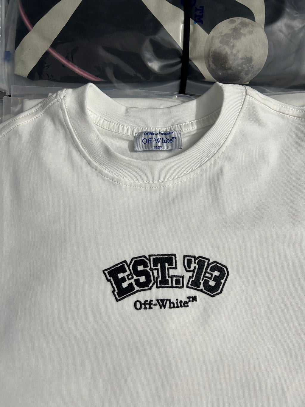 Off-White white T-shirt crew neck with EST. 1973 logo