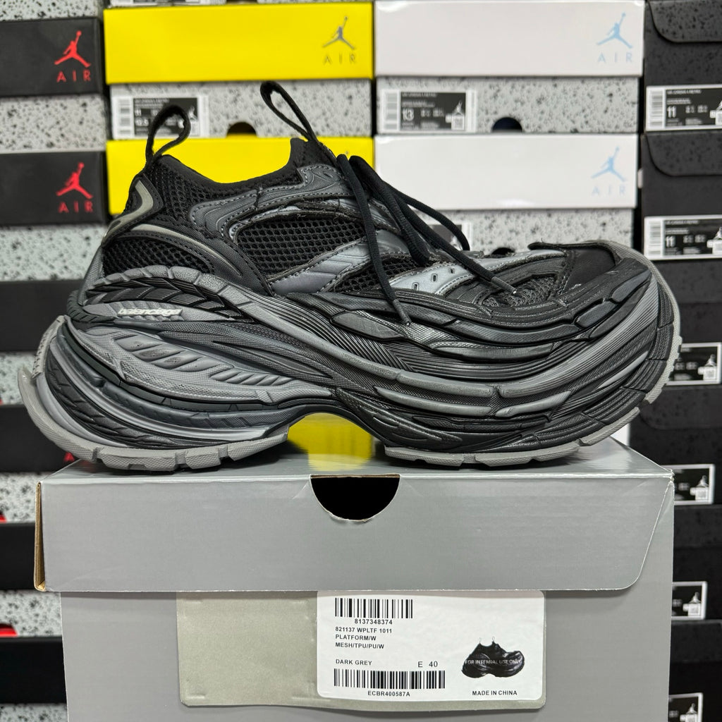 Balenciaga unisex running shoes, dark gray mesh upper with chunky sculpted sole
