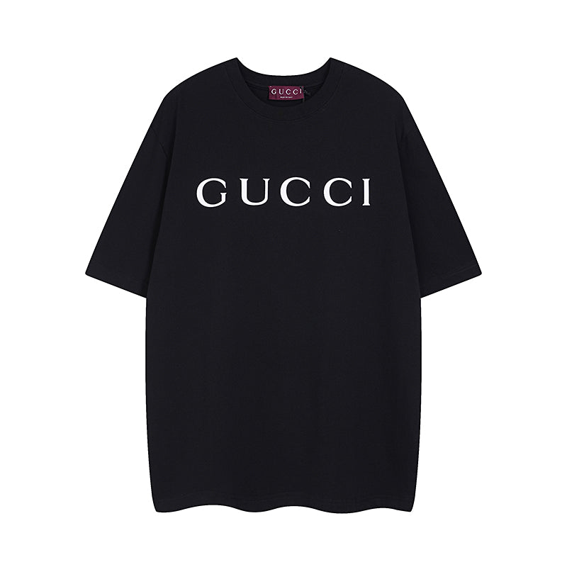 Black short-sleeve T-shirt with GUCCI chest logo