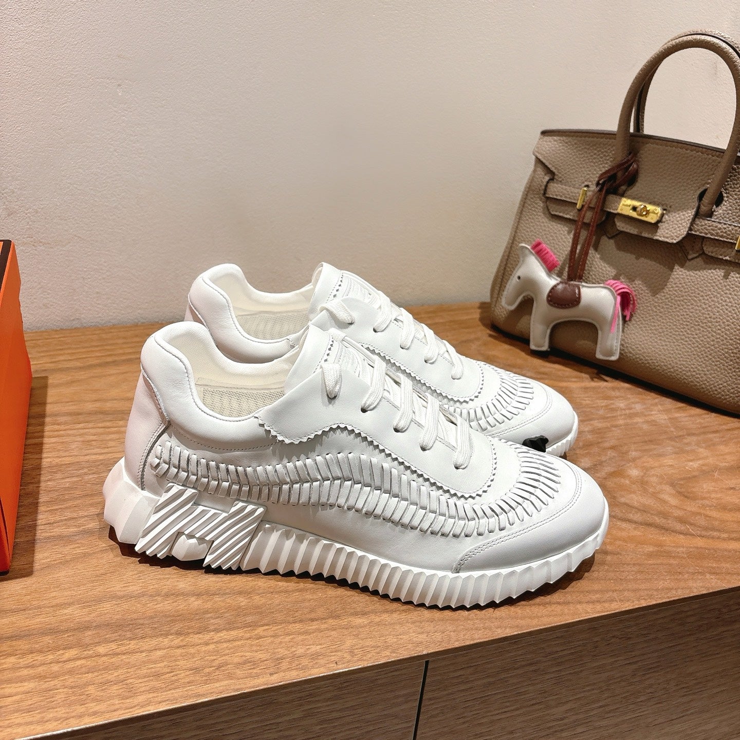 Luxury Shoes Hermes Unisex