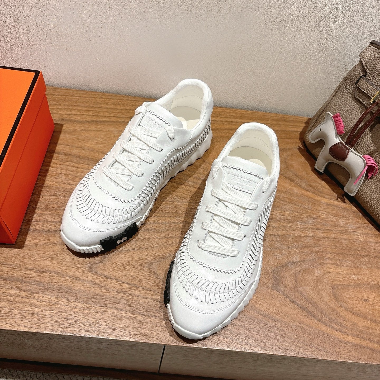 Luxury Shoes Hermes Unisex
