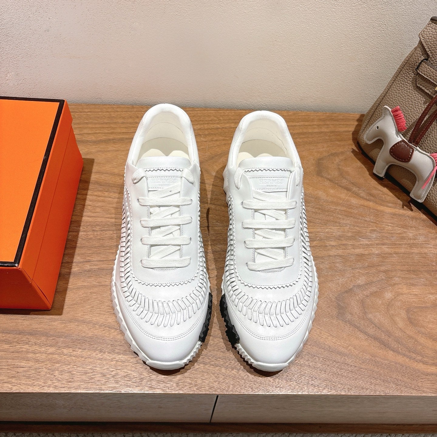 Luxury Shoes Hermes Unisex