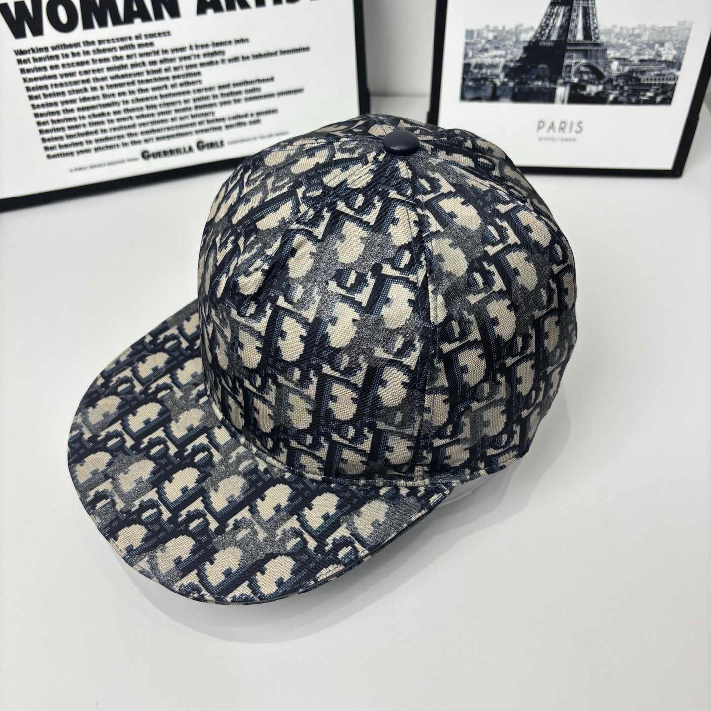 Dior Caps
