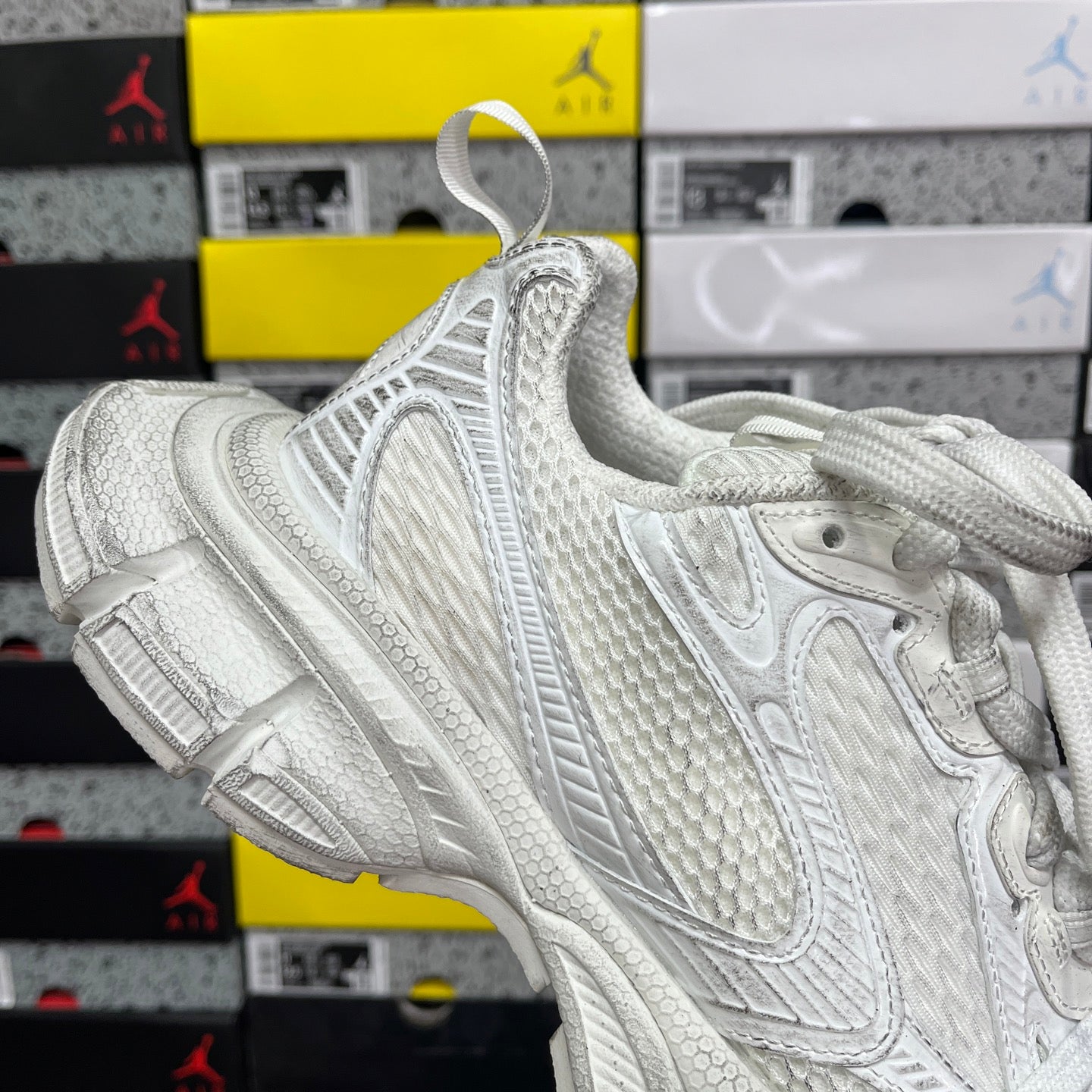 Balenciaga unisex sneaker in white with perforated details and lace-up closure