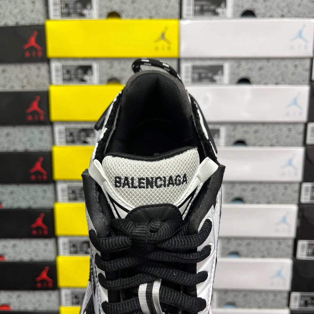Balenciaga black and white sneakers with BALENCIAGA logo on heel