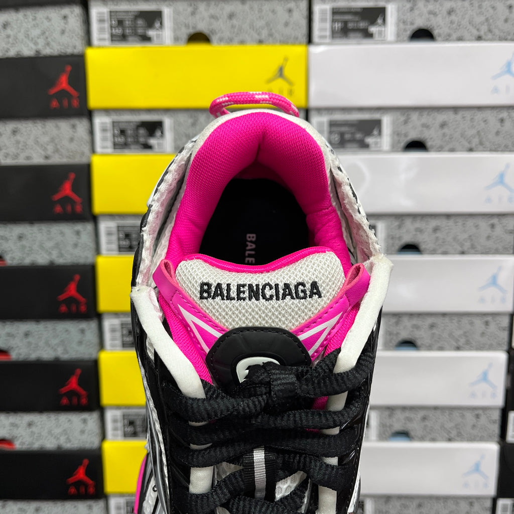 Balenciaga unisex sneakers, pink interior lining with black tongue and BALENCIAGA badge