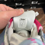 Balenciaga unisex sneaker size label inside, white insole with E/U/K/JP size text