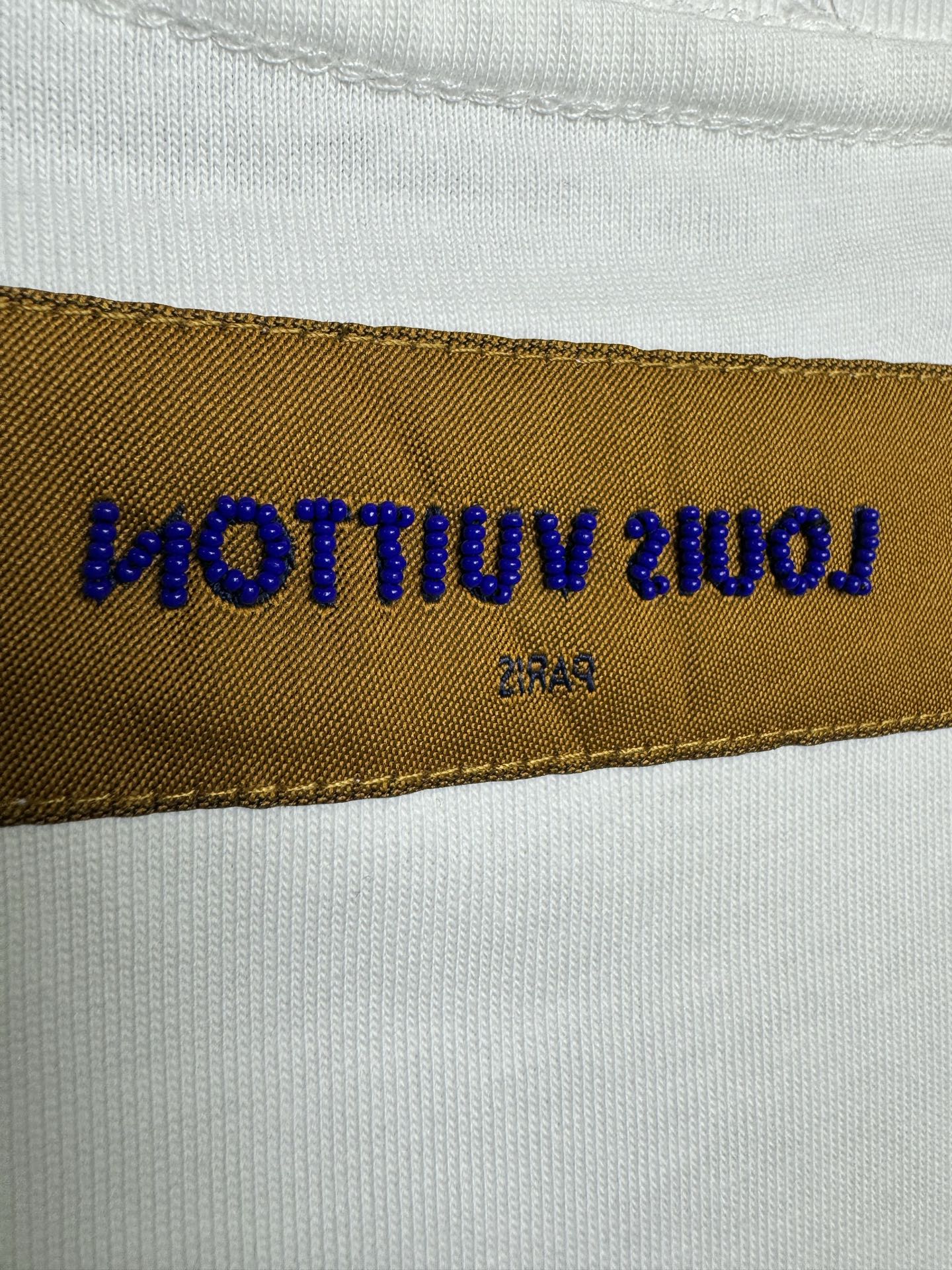 Louis Vuitton Clothes short