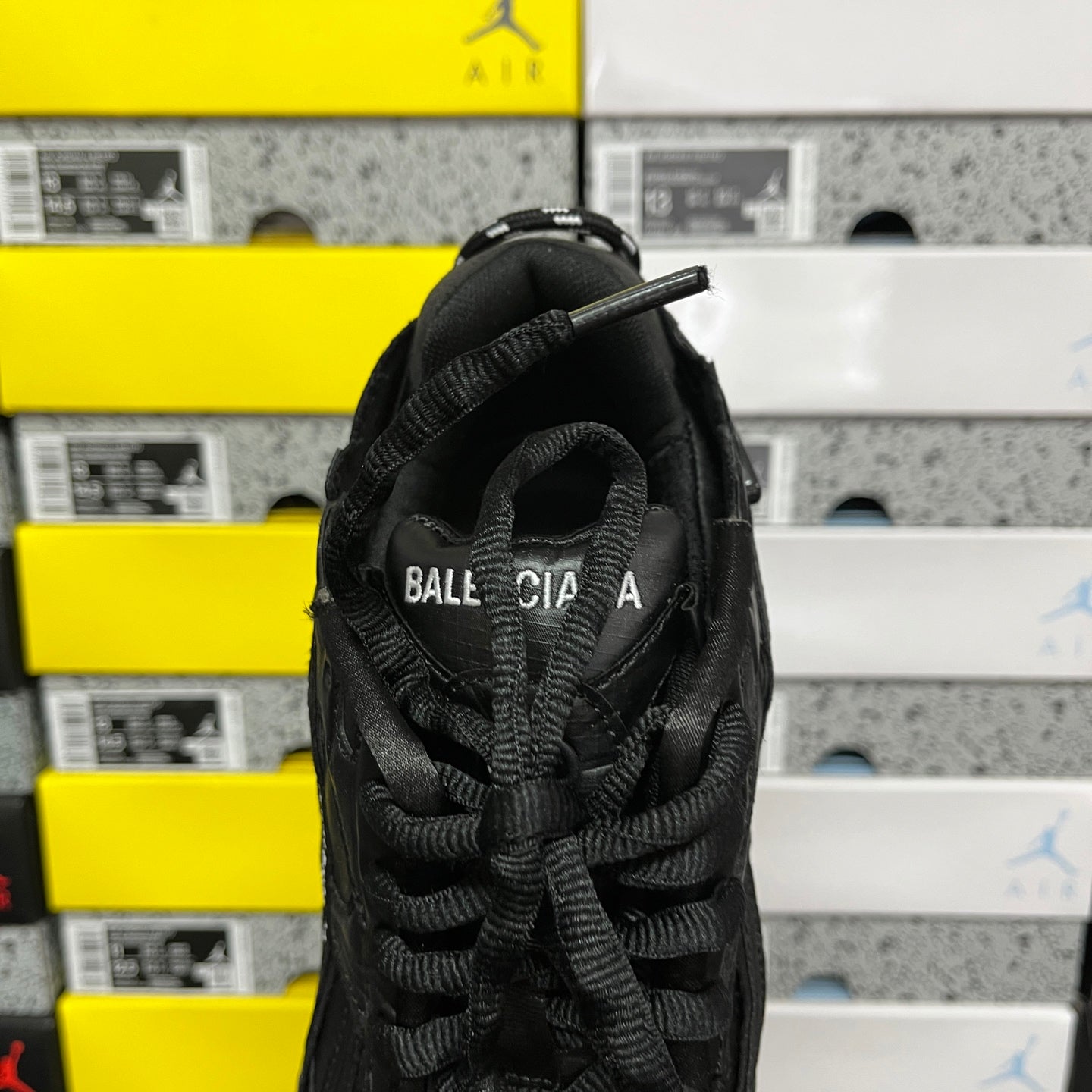 Balenciaga unisex black runner shoe heel collar with lace opening