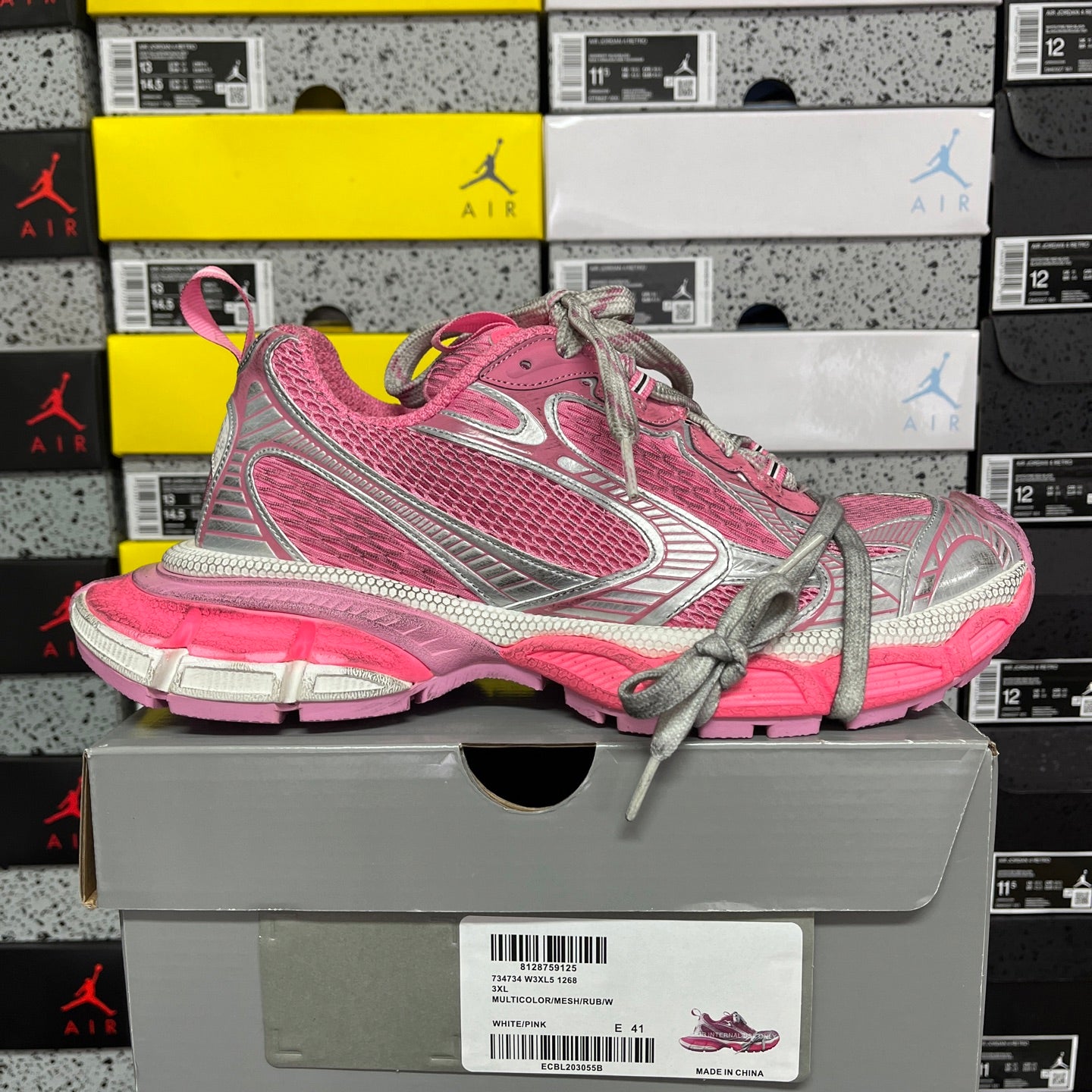 Pink and gray lace-up running sneakers, silver side logo, chunky padded sole