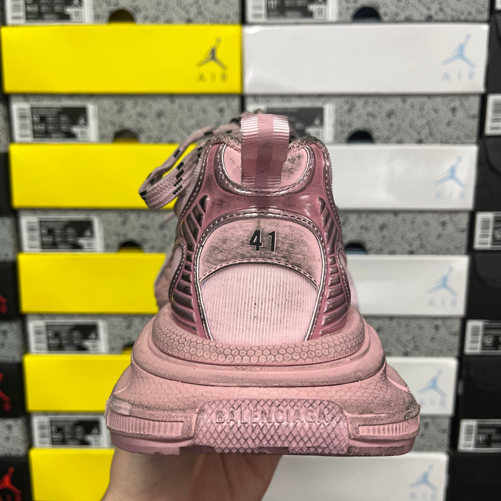 Balenciaga unisex sneaker heel view in pink with embossed '41' on the back.