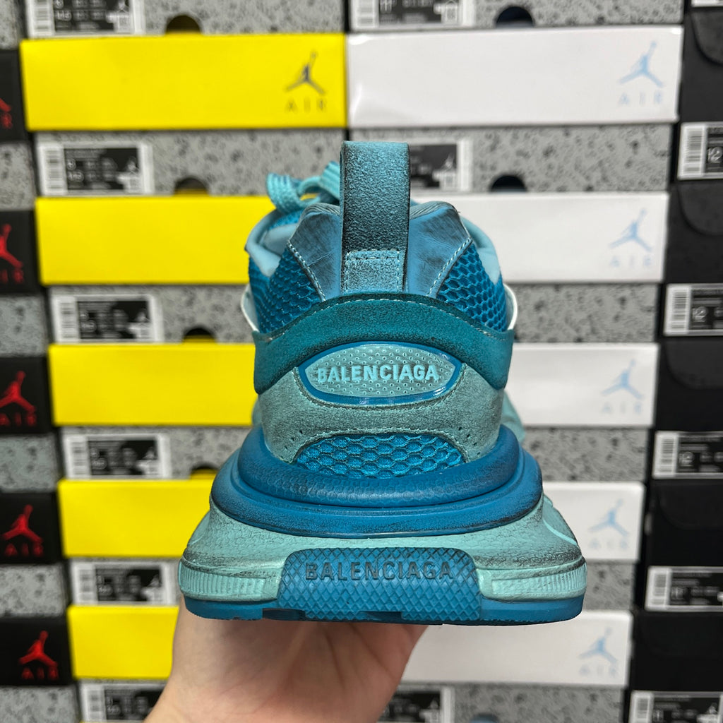 Balenciaga unisex sneakers heel, teal blue with 'BALENCIAGA' logo tab