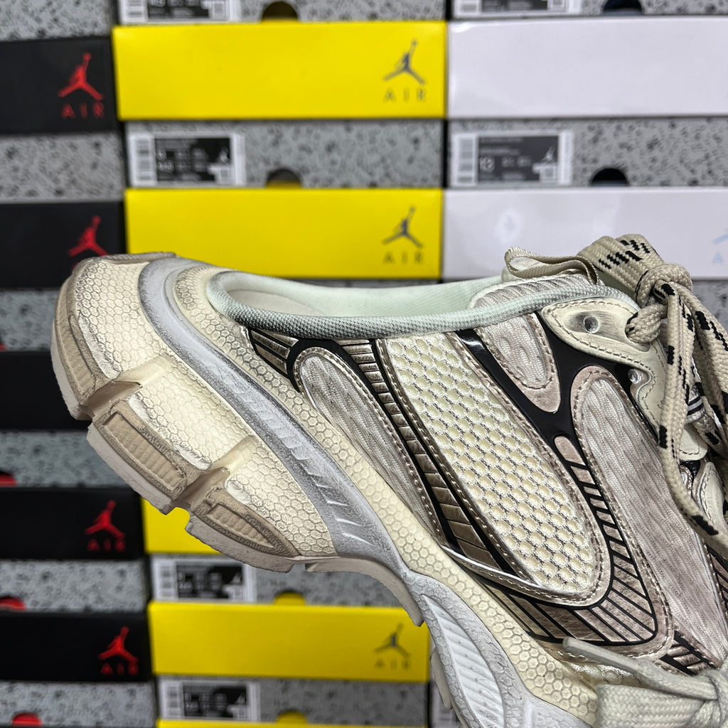 Off-white Balenciaga unisex sneakers quarter view with black logo stripe