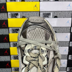 Off-white Balenciaga unisex sneakers tongue and lace detail with textured panels