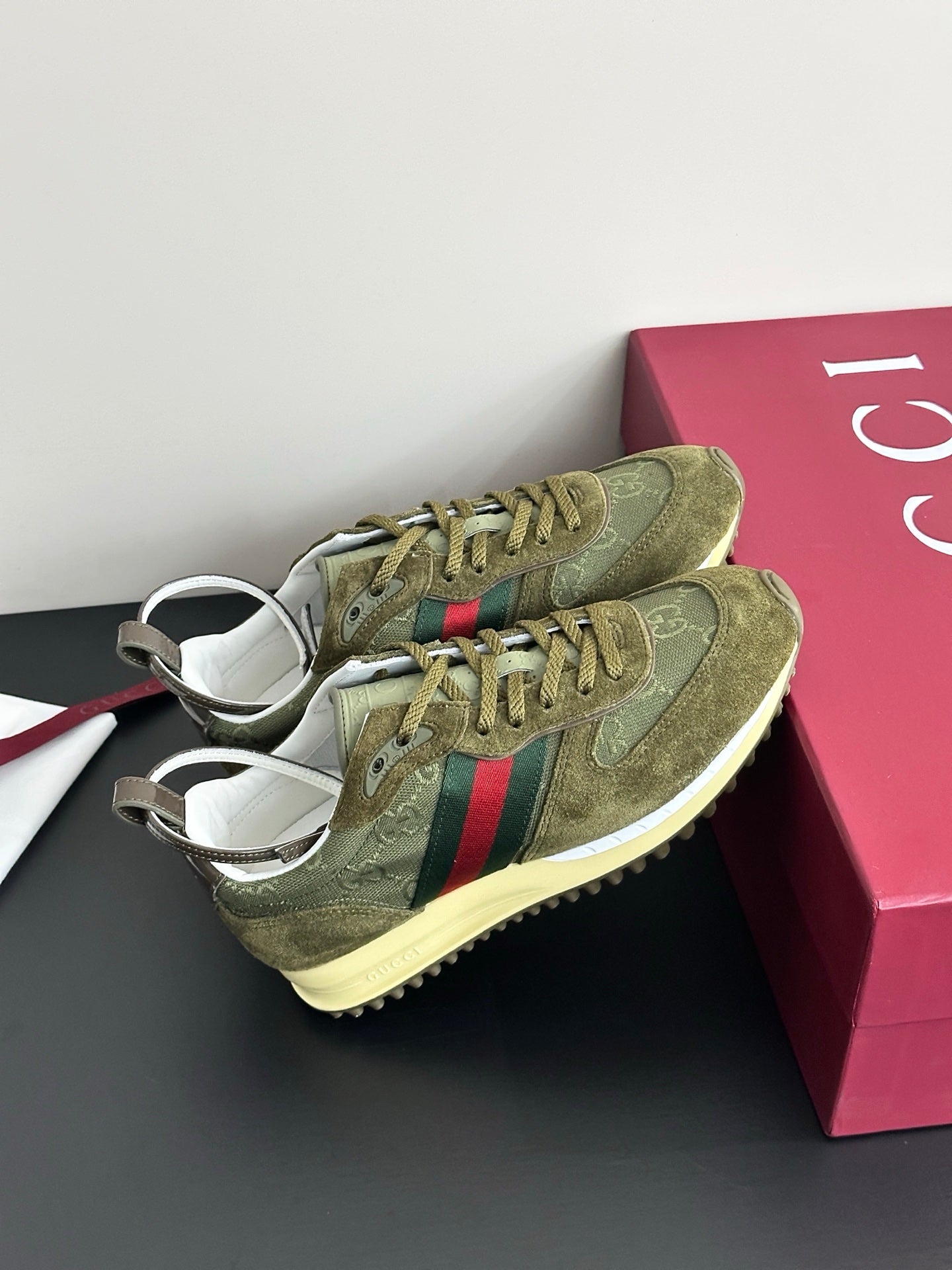 Luxury Shoes Gucci Ladies