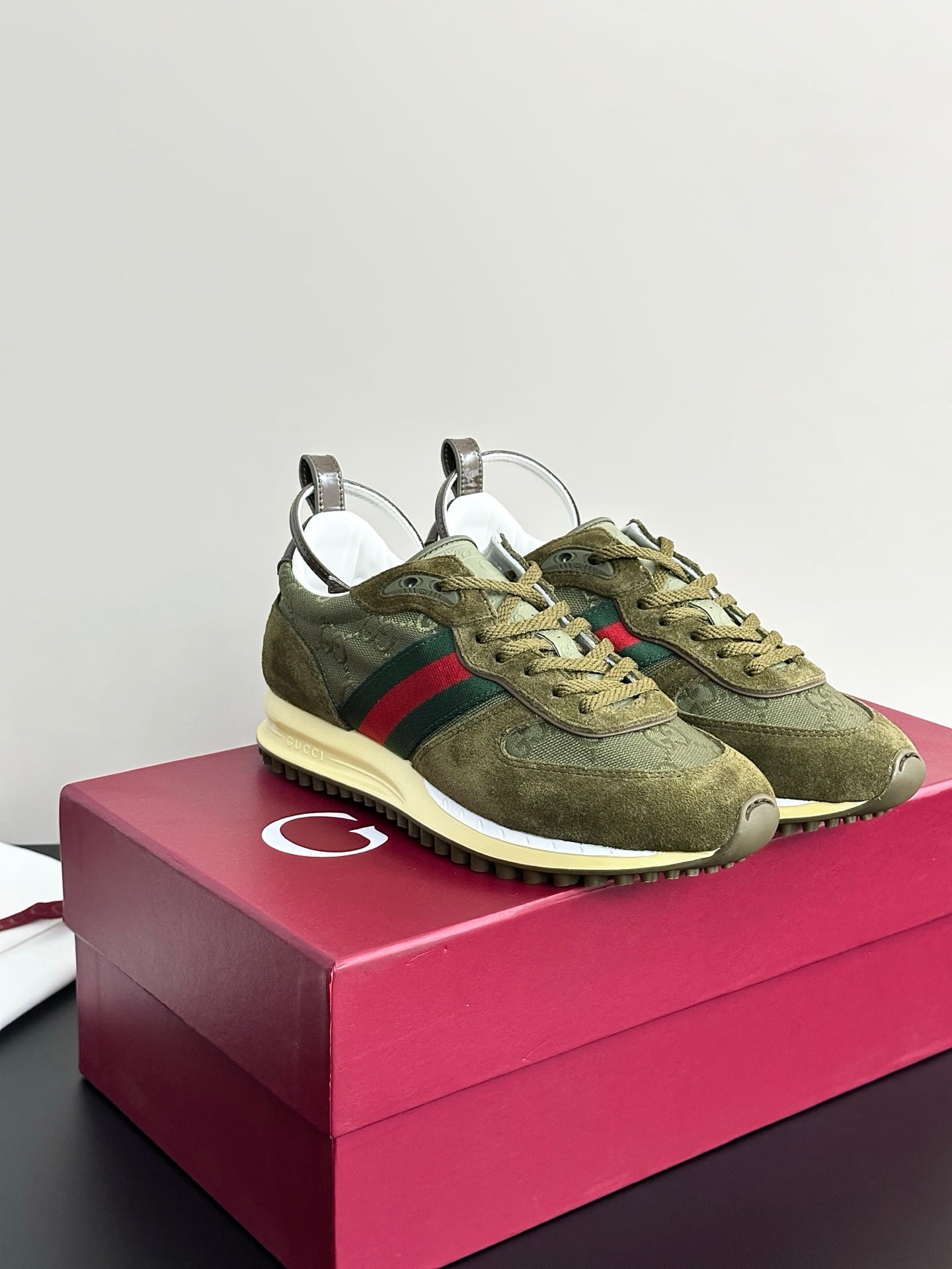 Luxury Shoes Gucci Ladies