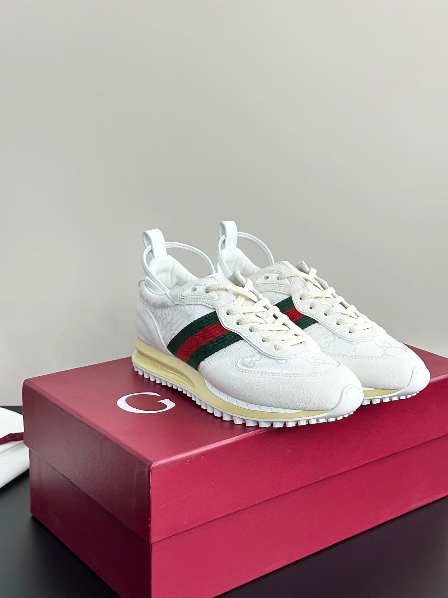 Luxury Shoes Gucci Ladies