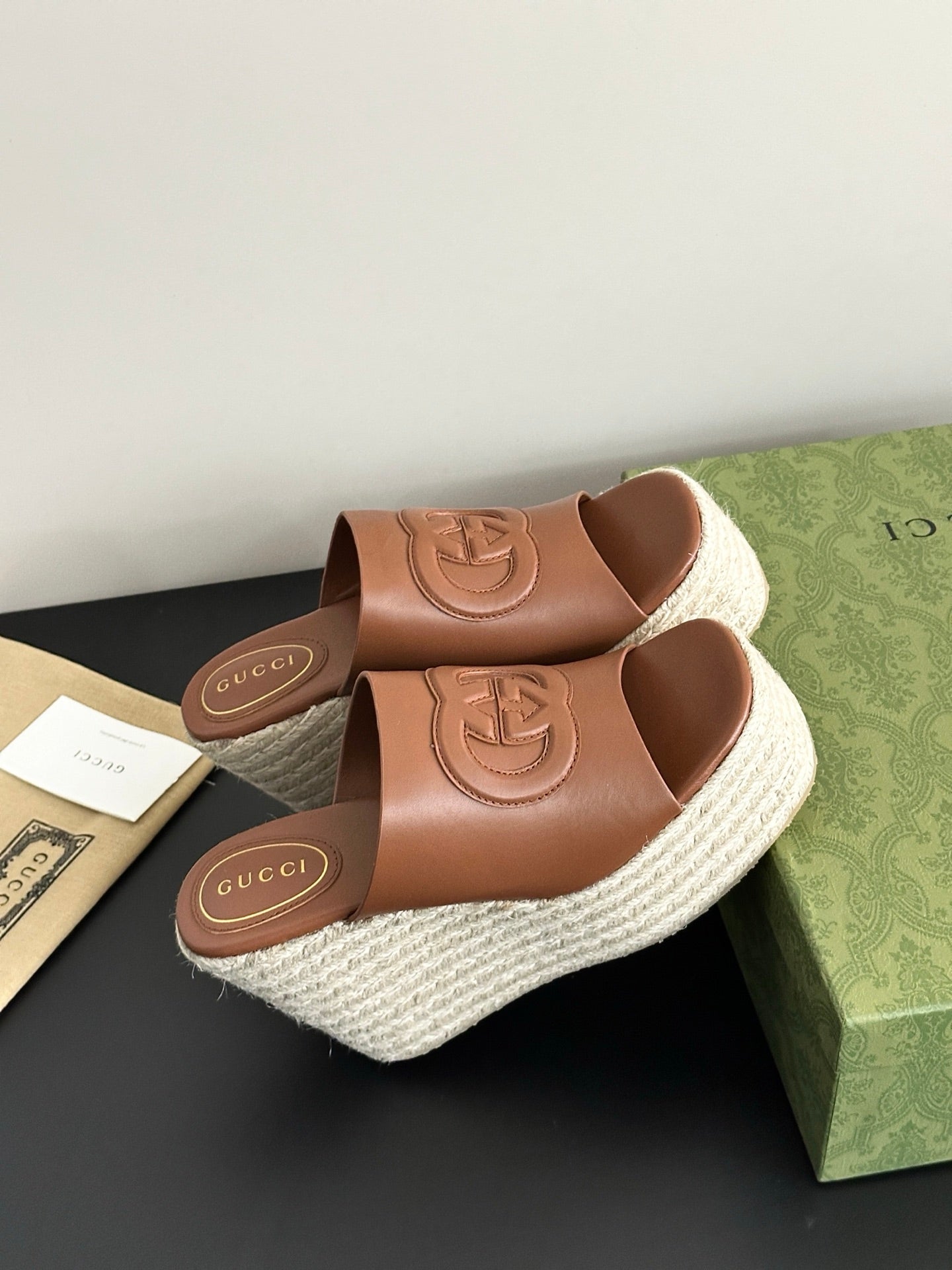 Luxury Shoes Gucci Ladies