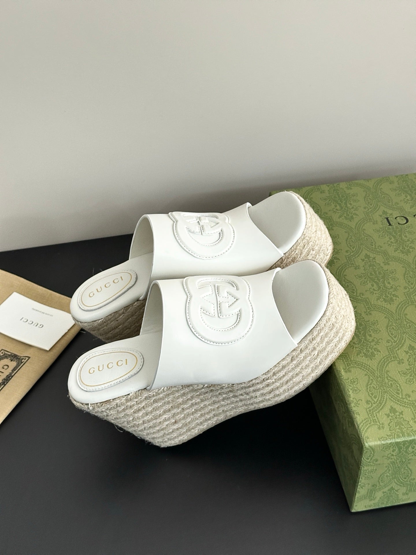 Luxury Shoes Gucci Ladies